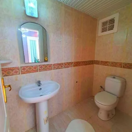 2+1 у моря в аренду в развитом районе оба * Alanya